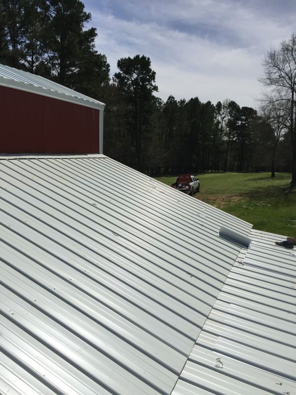 Barn Roof Installation in Naperville, IL